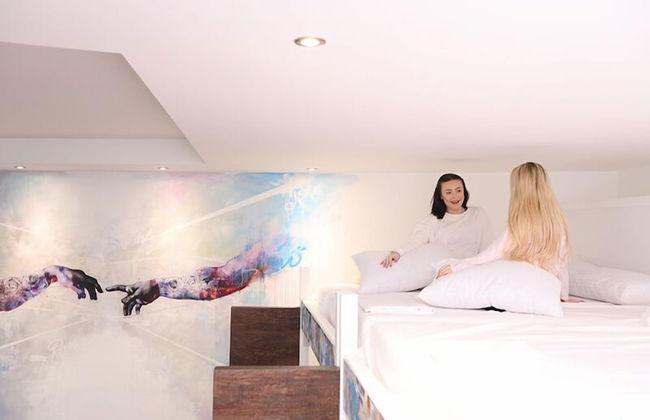 The Bling Hotel by UStay - Photo 12