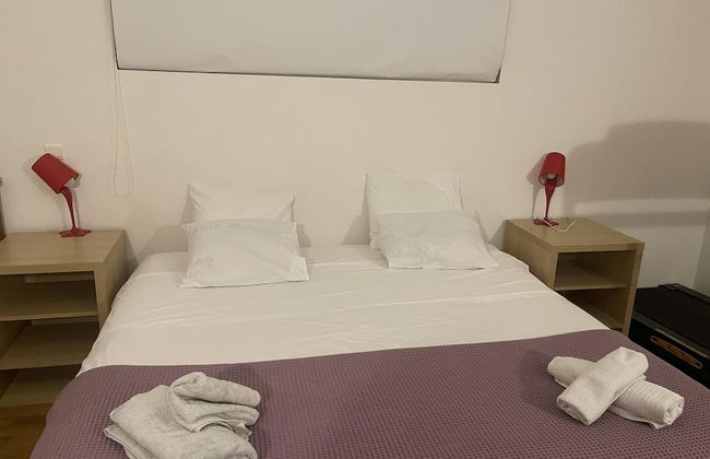 Luxurious 6 Bedroom Villa In a Great Location - Foto 8