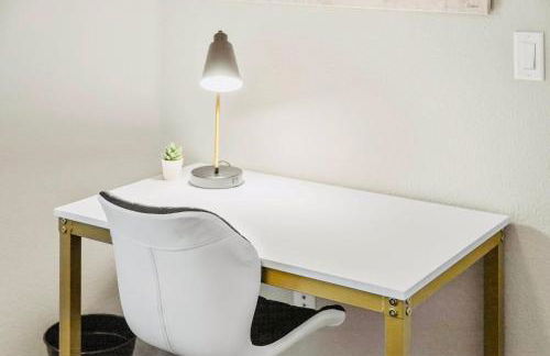 Chic Apt with Jacuzzi, Pool Nr Casino & Shopping - Foto 18