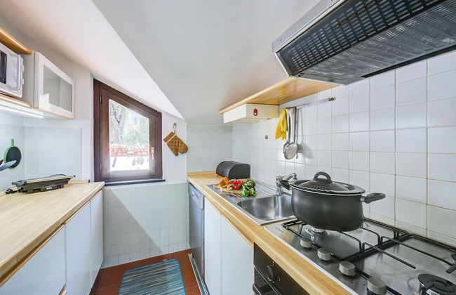 Villa Breezy Way - Among Greenery - Photo 9