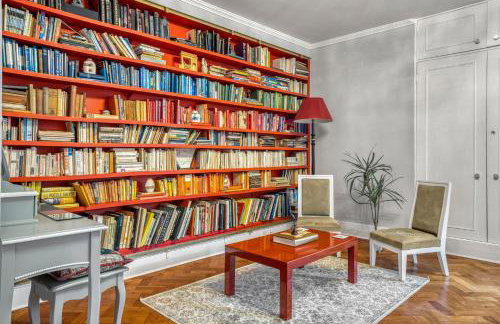 The Grande Mayfair Apartment - Photo 20