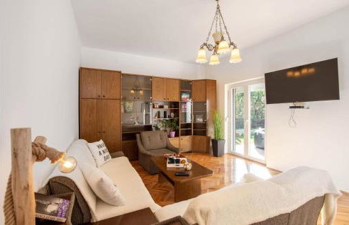 3 Bedroom Awesome Home In Srinjine - Photo 5