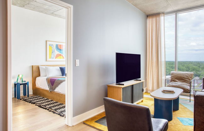 The Natiivo by AvantStay – Modern High-Rise with Rooftop Pool & Skyline Views - Foto 8