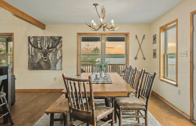 Pocono Paradise by Avantstay Lakeside Retreat, Hot Tub, Game Room, Near Beach - Foto 69