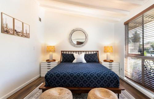 SoCal Retreat with Pool and Spacious Backyard - Foto 40