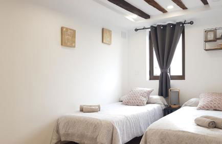 Aptos Cama Del Rey 2 dormitorios - Foto 3