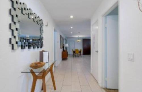 Relaxing 1 Story Villa Hot Tub BBQ By the Strip - Foto 9