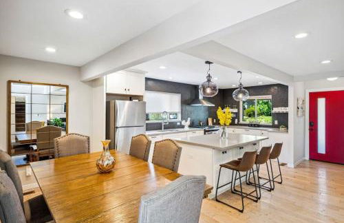 Modern Napa 3BD Wine Country Escape with Pool and Spa - Foto 10