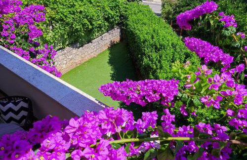 Villa Madu --- entire private villa with jacuzzi - Foto 8