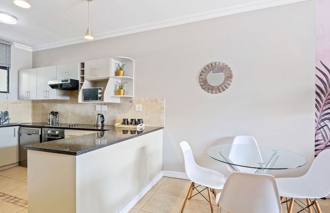 Deja Blue - Photo 23