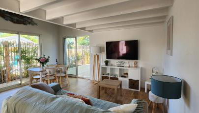 LesOyats33 - Maisonnette avec accès Piscine - Foto 5