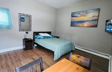 Suites on East Side near Whole Foods, Brown University, Miriam Hospital, MBTA, Downtown, - Foto 11
