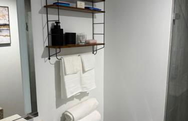 Miami Downtown Brickell Penthouse Studio With Breathtaking Views - Photo 12