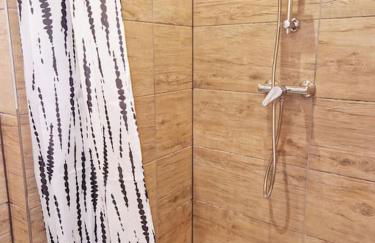 City Apartment - Photo 12