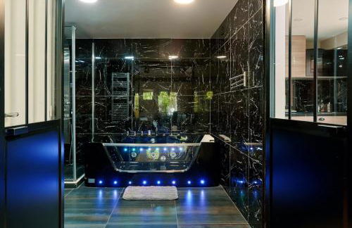 Versailles One Sauna & Jacuzzi - Foto 17