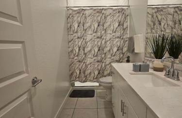 genie palace at statefarm stadium - Photo 21