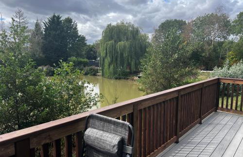 Beautiful Open Plan Lakeside Lodge, Shearsby - Photo 53