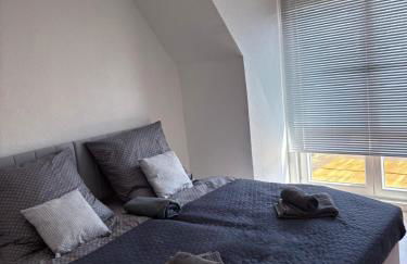 Ferienhaus nähe Stadtpark, renoviert, Businesswohnung, Monteurwohnung, Geschäftsreisendewohnung, Garten, Balkon,Parkplatz - Foto 13