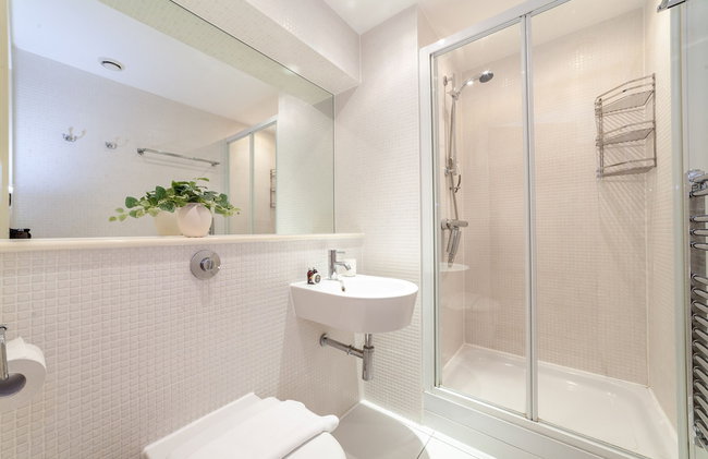 1 Bed Apartment in Canary Wharf - Foto 42