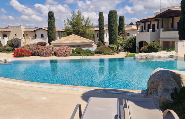 Zc02 Aphrodite Hills- Communal Pool, Garden - Foto 1