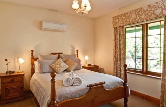 Country Pleasures - Photo 13