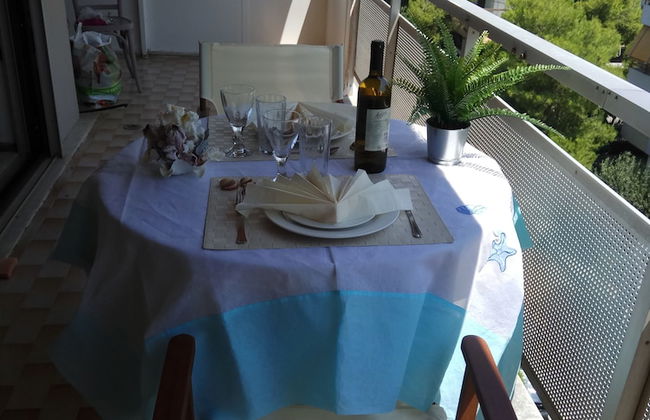 Top Floor Cozy Apartment near Beach - Foto 14