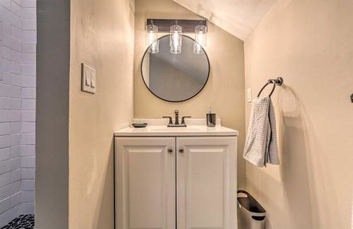 Inviting Vernon Twp Condo with Private Balcony! - Foto 18