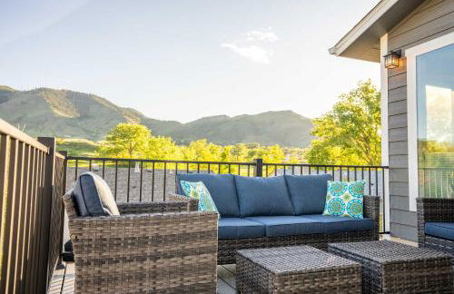 Golden Cottage Near Red Rocks and School of Mines! - Photo 2