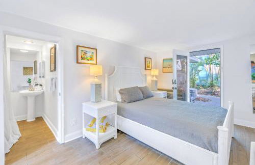 Private Patio, Walk to All, 2min- Siesta Keys Best Beach, 1min- Dining & Entertainment of Village! - Foto 8