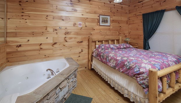 Bear Hugs - Great Cabin! 2 Bedroom Cabin by RedAwning - Foto 3, Habitación