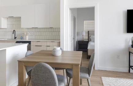 Landing Amazing 1BD Game Room Courtyard - Foto 29