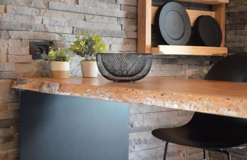 Mountain Suite with tub and view, Alpine design - Photo 22