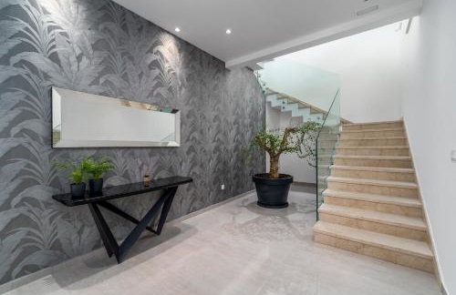 Luxurious Villa ADA; hot tub, sauna, gym, pool - Foto 33