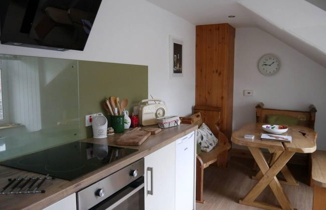 Beautiful 2-bed Apartment in Inverkip Great Garden - Foto 18