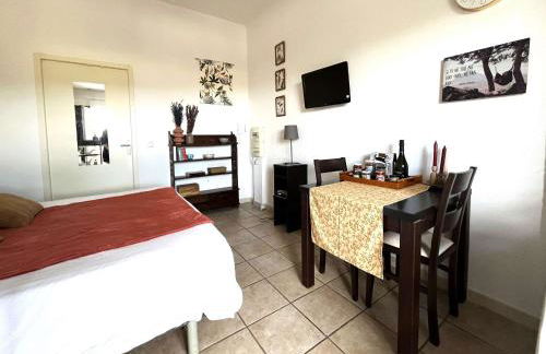 SAINT FLORENT - STUDIO 2 couchages Avec Piscine - Foto 5