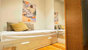 Cozzy Apartment at Praça dos Loios - Photo 3