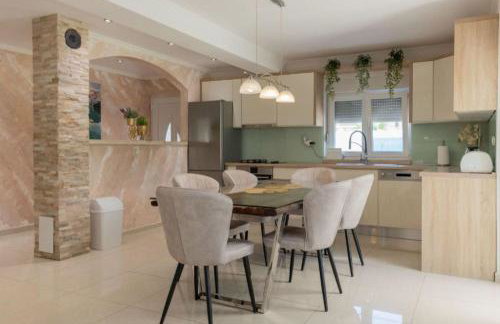 Villa Korana with Pool & Jacuzzi - Foto 6