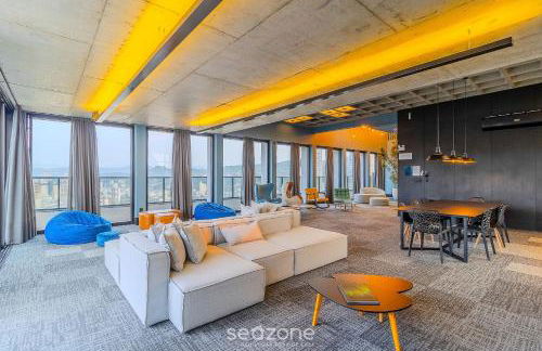 RUP - Equipped Studios in Building with Pool - Photo 15