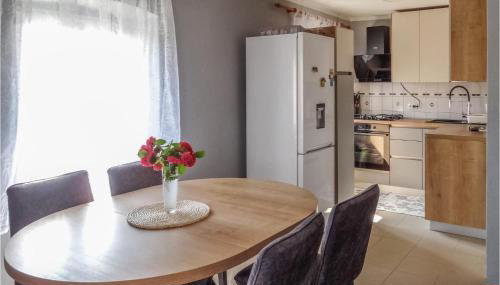 Awesome Apartment In Unije With Wifi - Foto 3