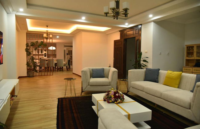 5 Bedroom Exquisite Villa in Top-view Area - Foto 8