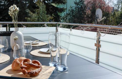 Lumen Homes - Design-Apartment nahe Audi und Altstadt, 3 Zimmer, über 100 m2, Balkon - Photo 11