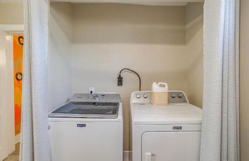 Stadium Luxe Retreat- Walking Distance to AT&T Sta - Foto 16