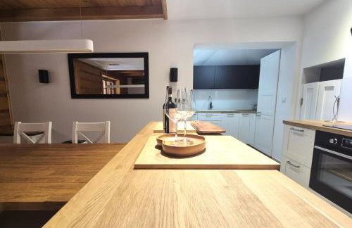 Forest House- dom nad górskim potokiem - Foto 6