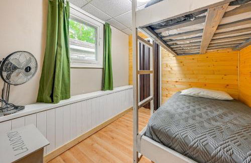 Lakefront Cabin with Fire Pit, Dock, and Boat Rental - Foto 20