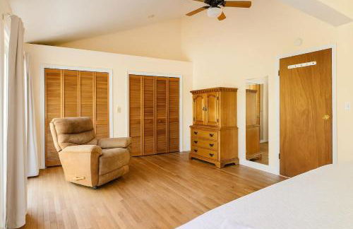 Large Villa 5 Beds, 3 Baths, Firepit, Cozy Stay - Foto 46