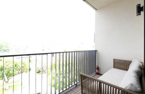 Stylish Apartments in Glendale with Free Parking - Foto 76