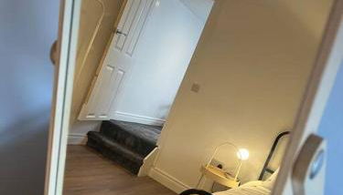 Charming Victorian Terrace, South Belfast - Foto 5