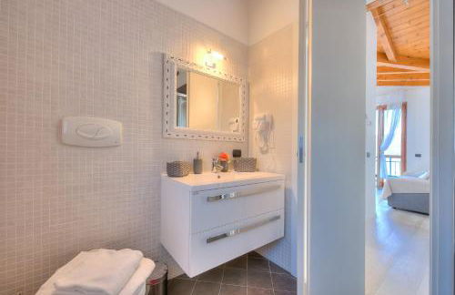 La Brezza Del Lago Maggiore with view - Happy Rentals - Photo 12