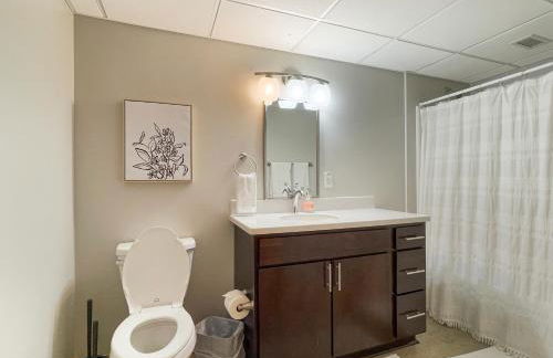 2 BR Short Uber to Dtwn NightlifeRestaurants - Foto 9