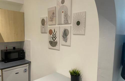 Cosy 2 bed Wimbledon Apartment - Photo 7